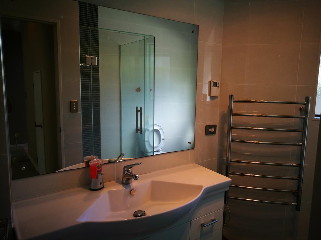 Monique'S Rose Room Prvt Bthrm Ac Tv Auckland Dış mekan fotoğraf